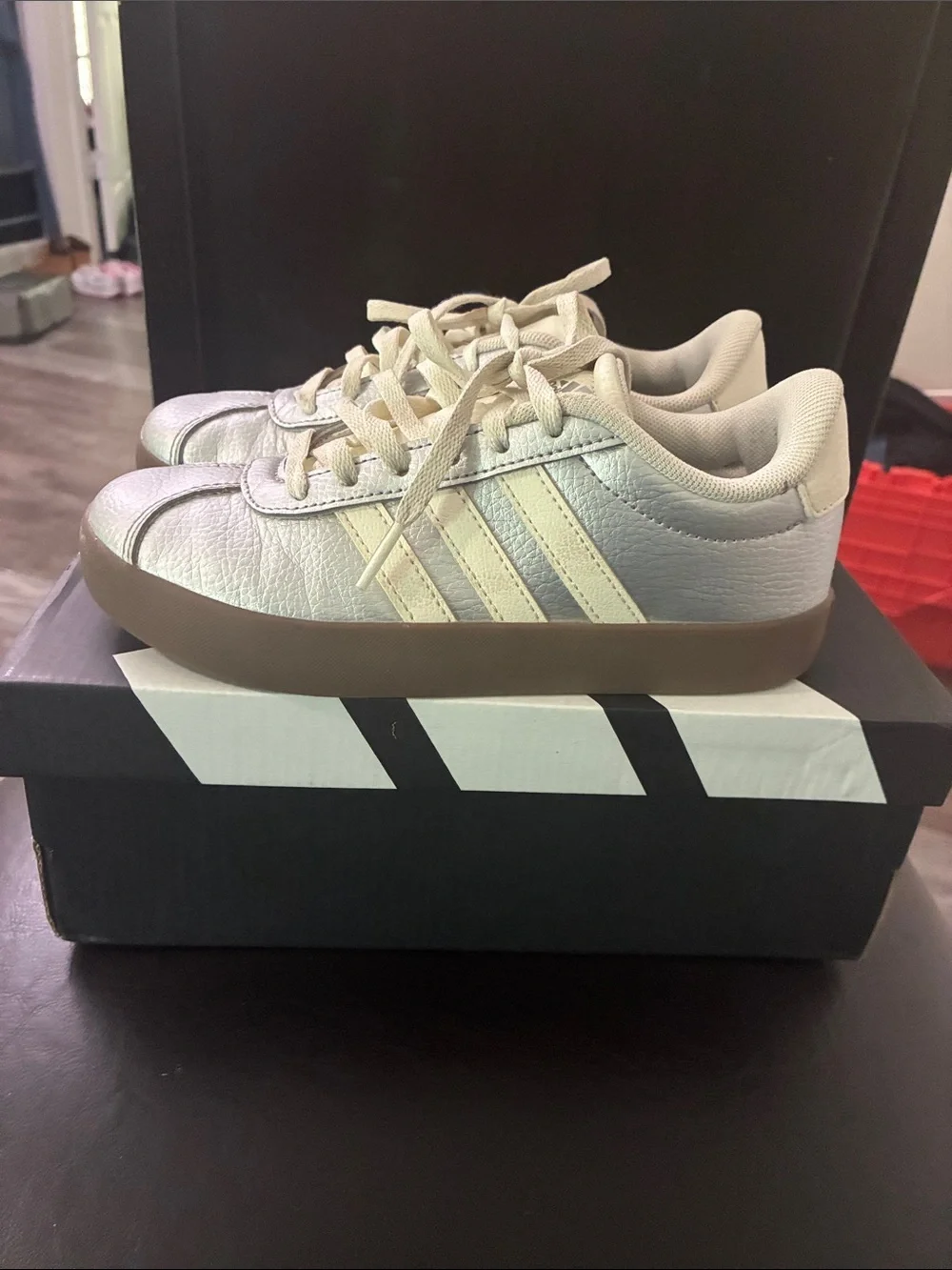 Adidas Kids Silver Metallic Lace-Up Sneakers VL Court 3.0